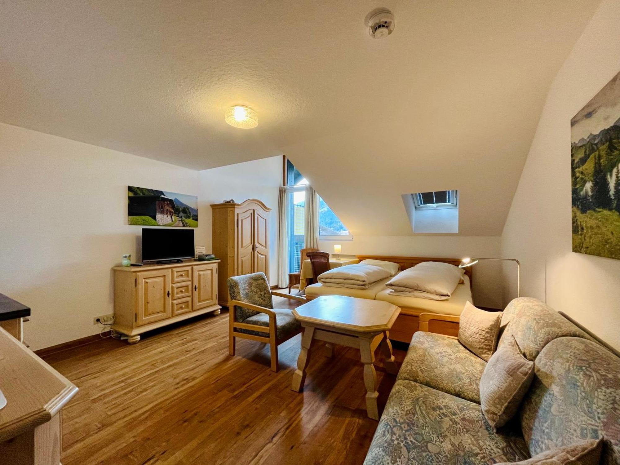 Zickenstueble B19 Montana Haus Apartment Oberstdorf Luaran gambar